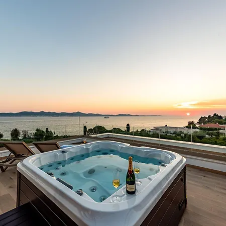 别墅 Mare Zadarvillas