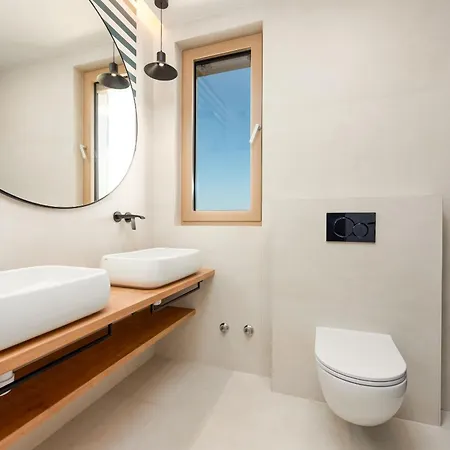 Mare Zadarvillas 别墅
